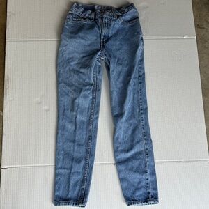 Levi's Women's Straight-Leg Jeans in Light Blue Denim